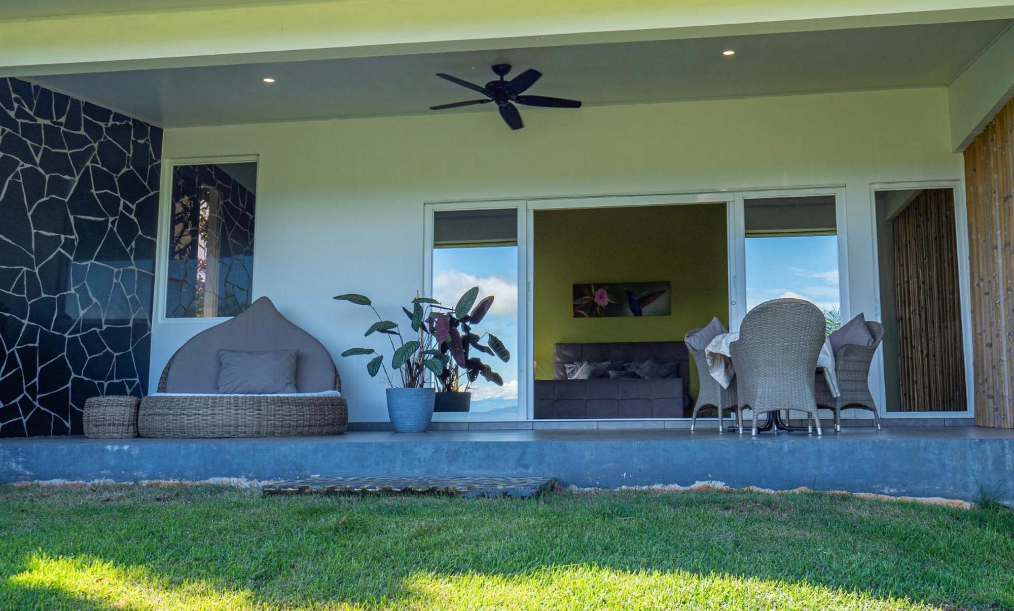 Finca Colibri ボカ・チカ エクステリア 写真